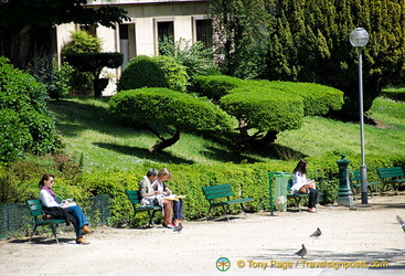 Trocadero gardens